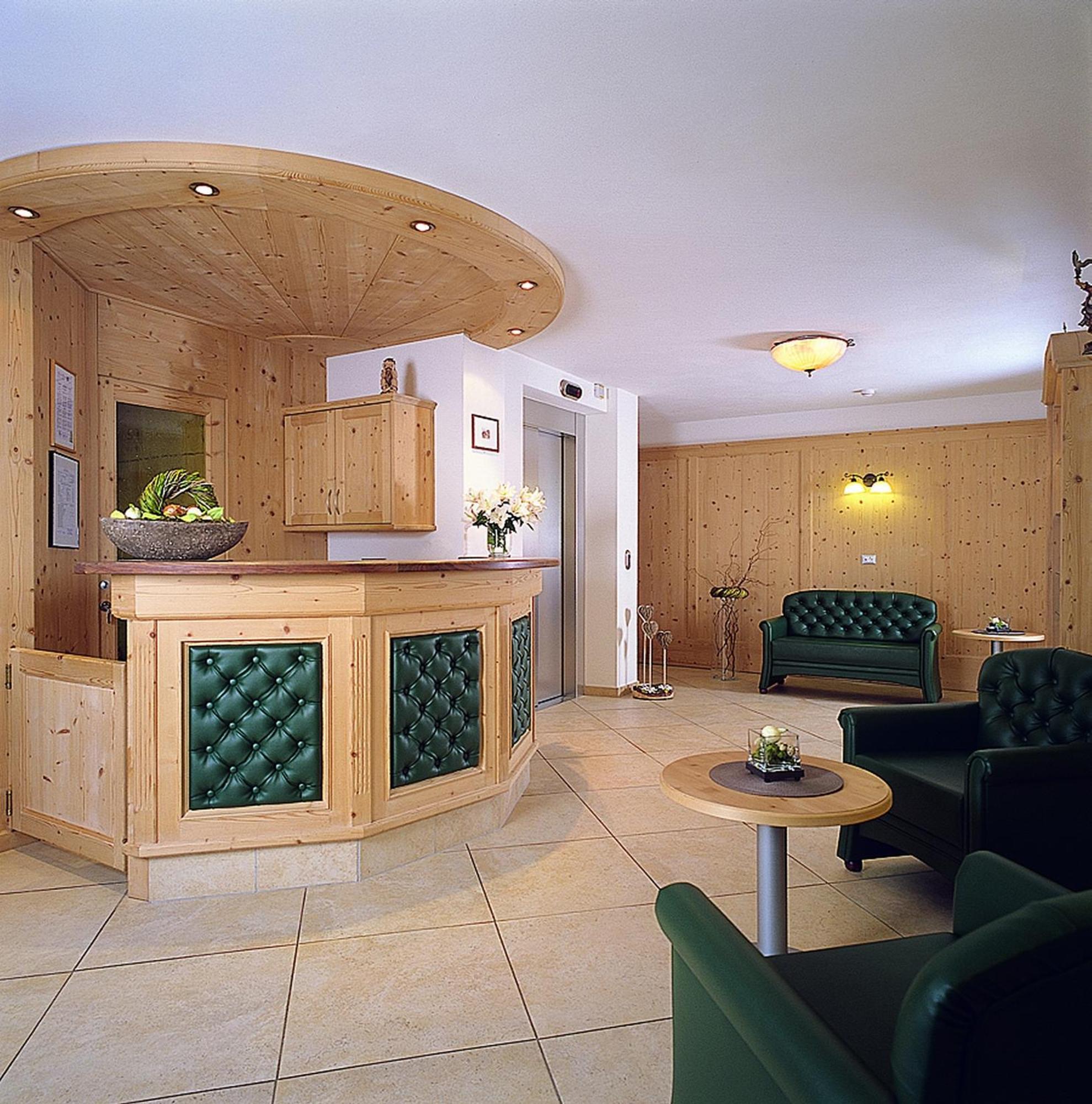 Garni Hotel Bel Vert Sëlva di Val Gardena Eksteriør billede