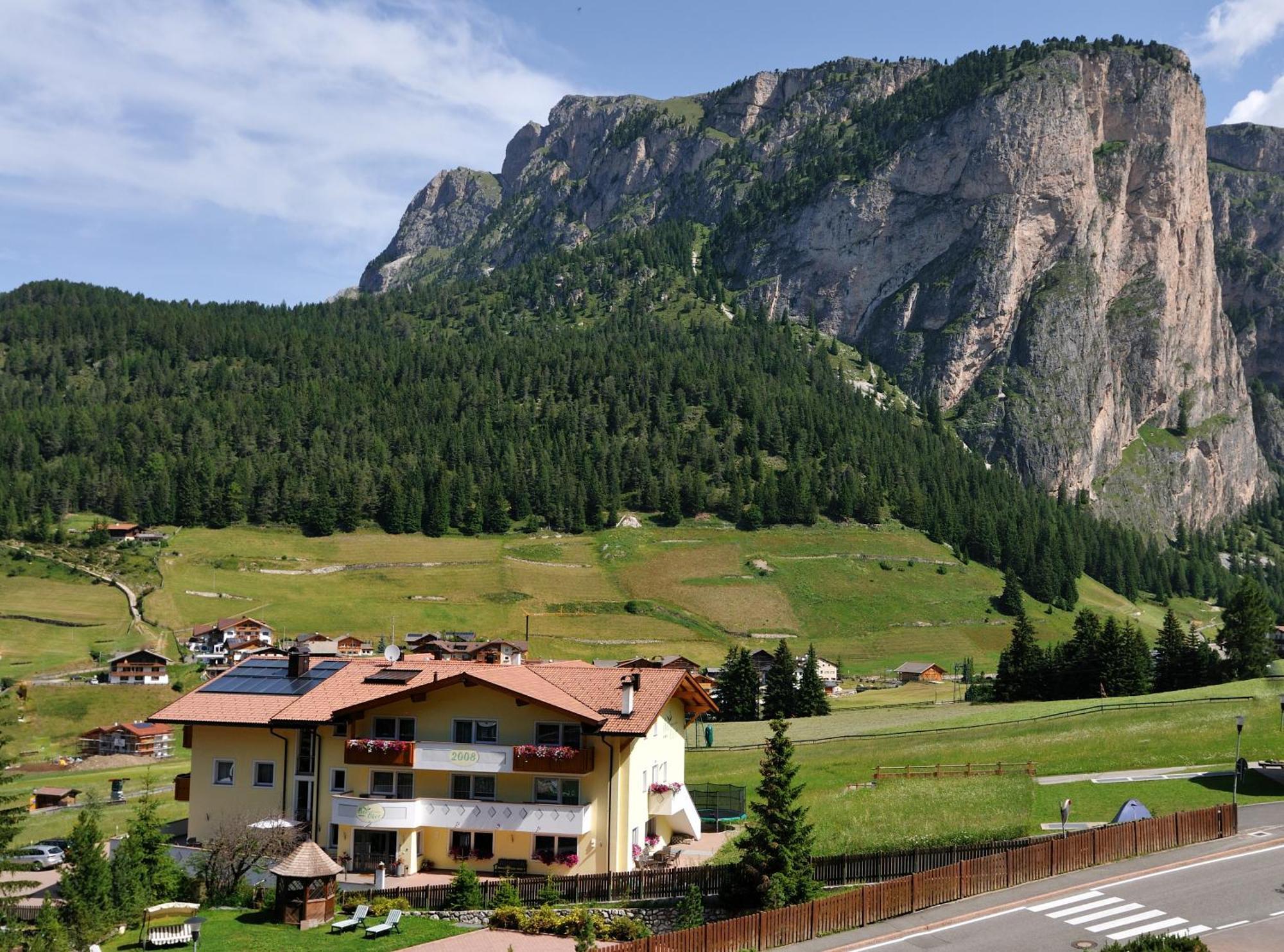 Garni Hotel Bel Vert Sëlva di Val Gardena Eksteriør billede