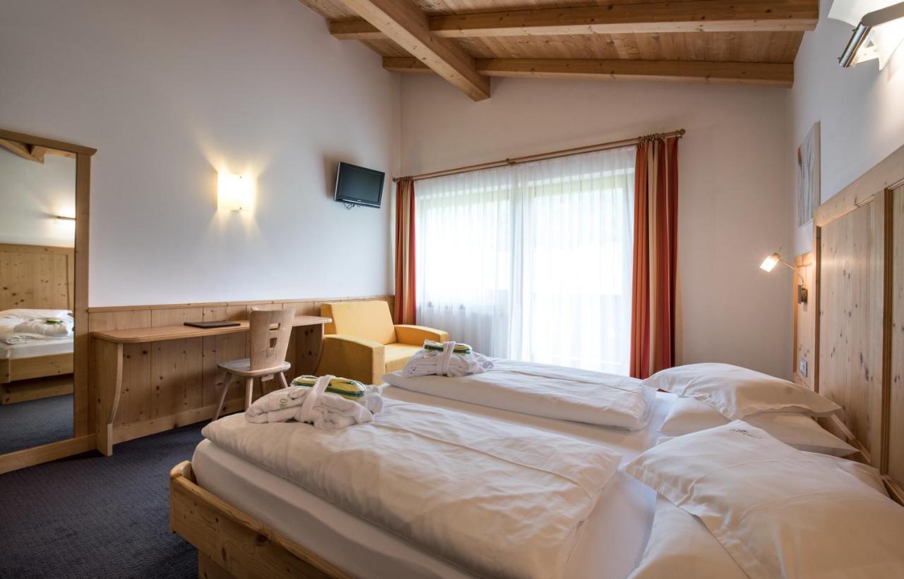 Garni Hotel Bel Vert Sëlva di Val Gardena Eksteriør billede